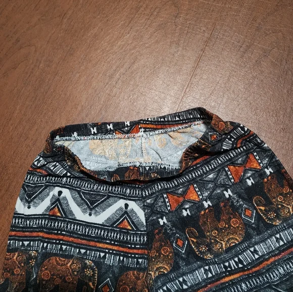 Hot Kiss Multicolor Patterned Fabric - Picture 6 of 8